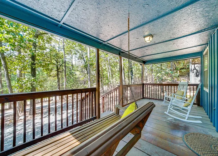 Broken Bow Cabin With Hot Tub And Game Room!